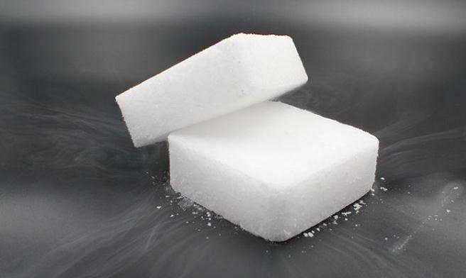 完整干冰產(chǎn)業(yè)鏈，專注高效低損設(shè)備清潔